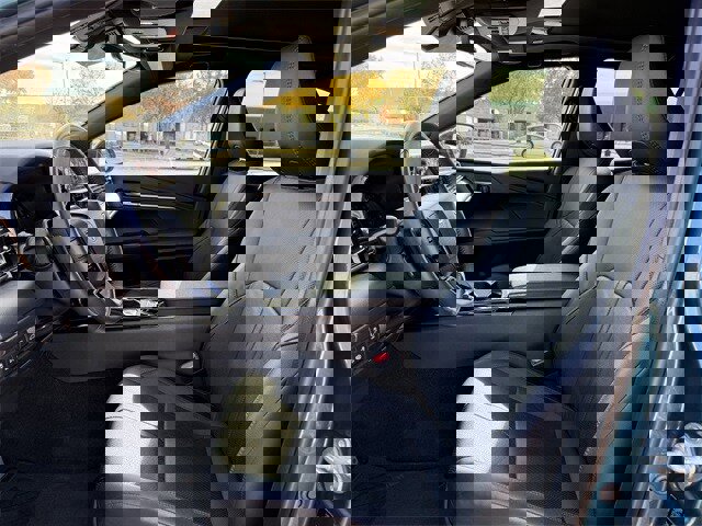 Used 2025 Toyota Camry XSE image 27