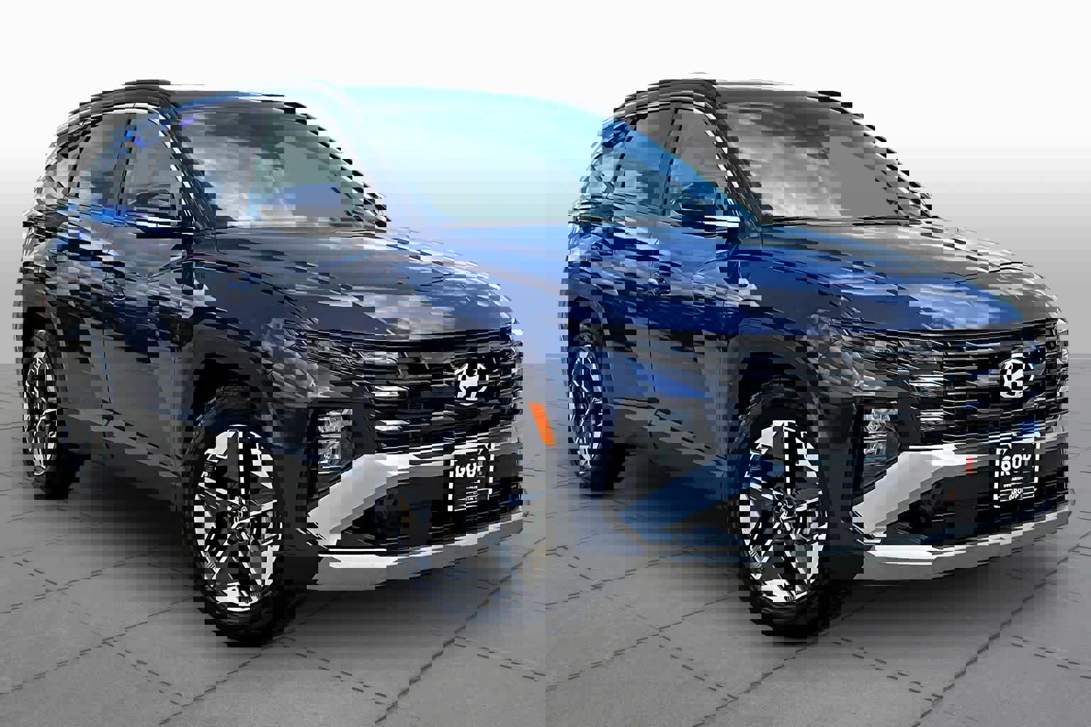 Certified 2025 Hyundai Tucson SEL image 3