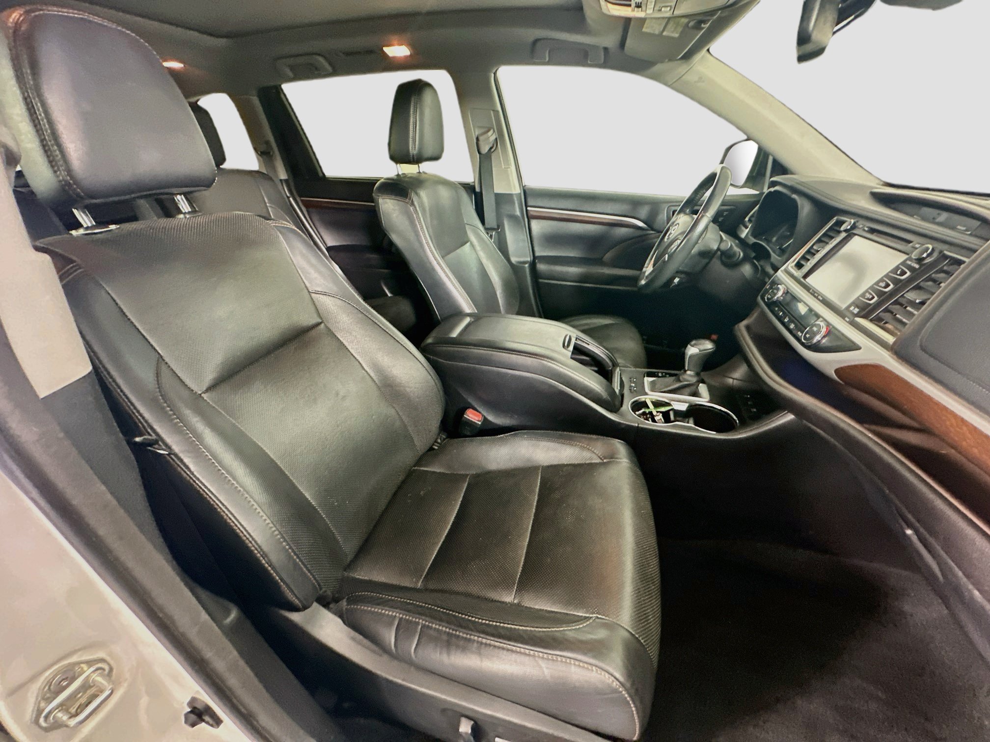 Used 2016 Toyota Highlander Limited Platinum AWD/4WD image 33