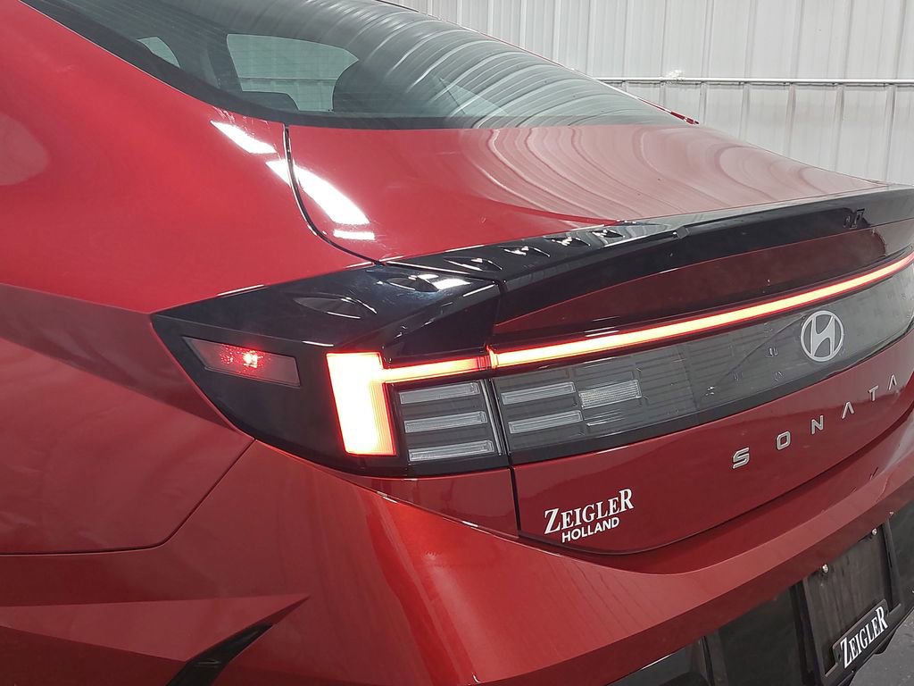 Certified 2025 Hyundai Sonata SEL image 33