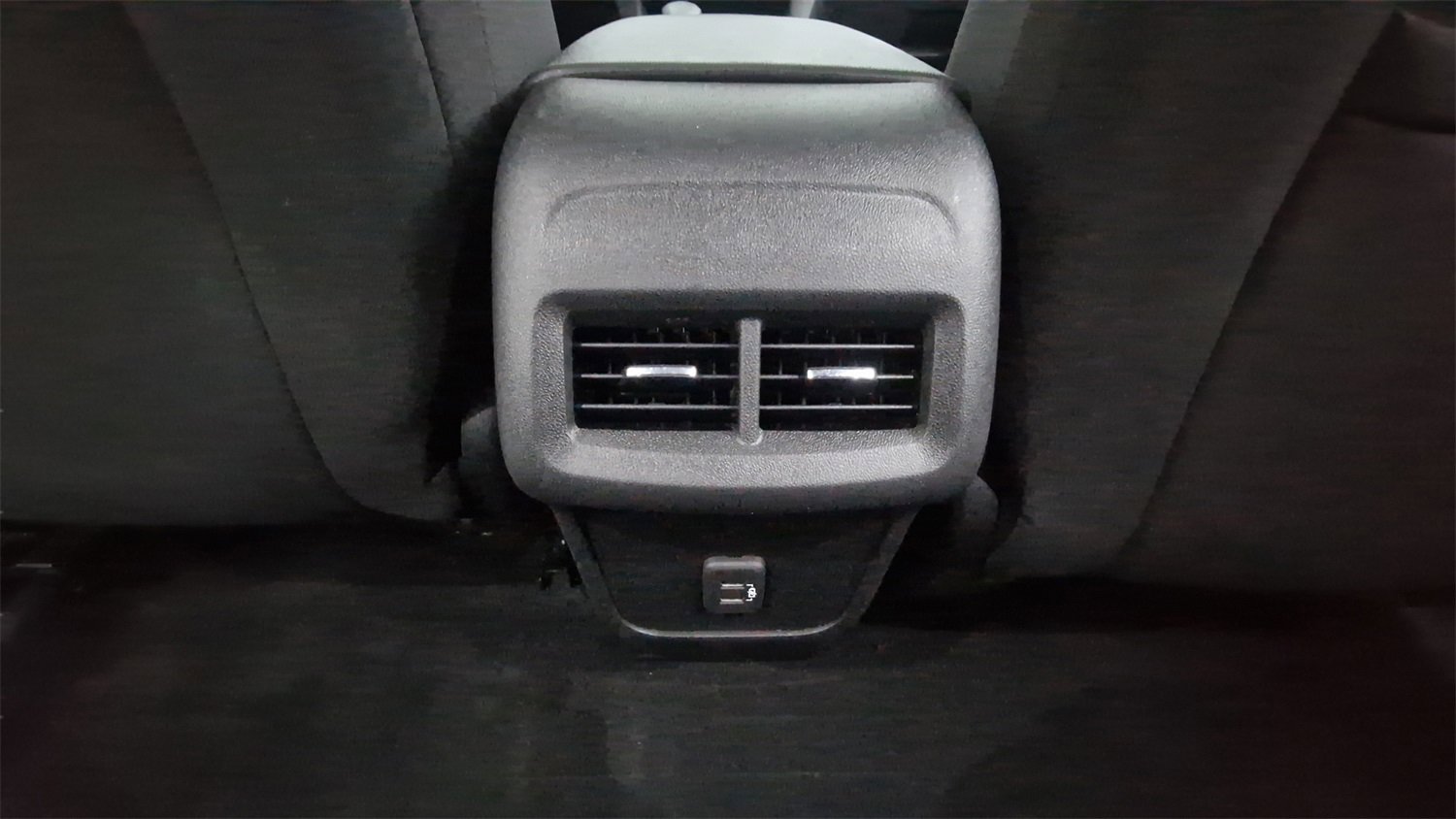 Certified 2022 Chevrolet Equinox LT w/ LPO, Floor Liner Package image 24