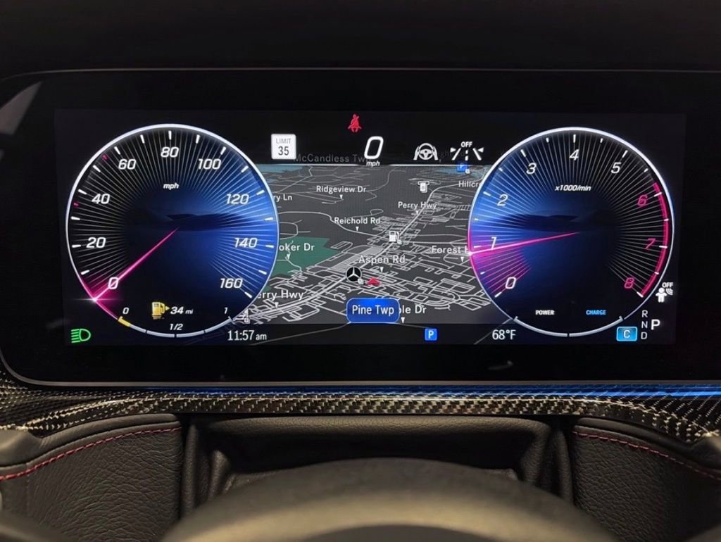 Used 2025 Mercedes-Benz G 550 image 18