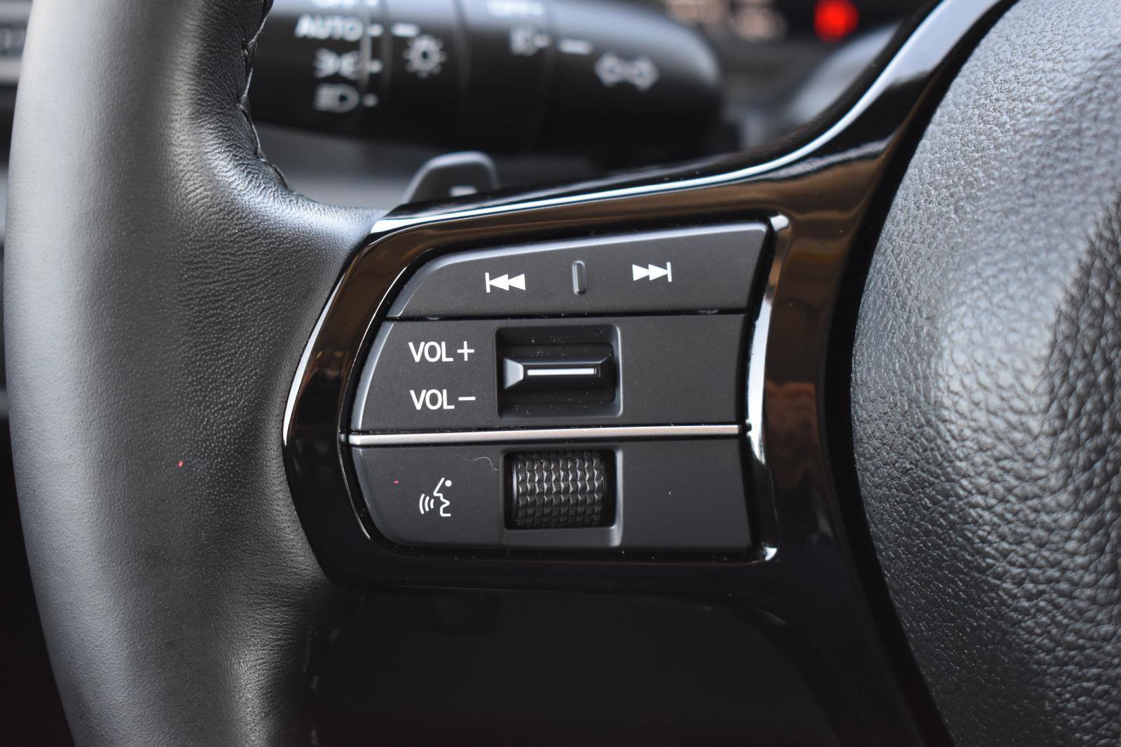 Used 2023 Honda Pilot Elite image 6