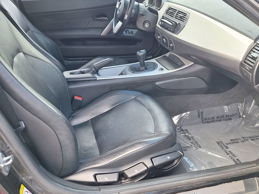 Used 2003 BMW Z4 2.5i RWD image 18