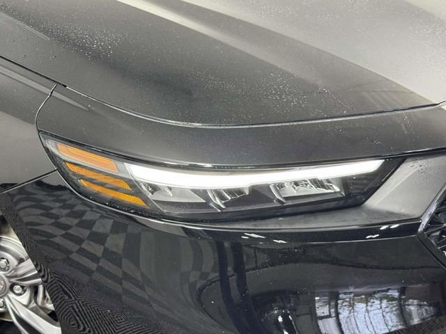 Used 2023 Honda Accord EX image 15