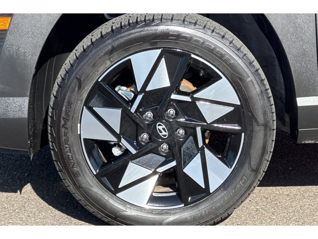 Used 2025 Hyundai Kona SEL AWD/4WD image 28