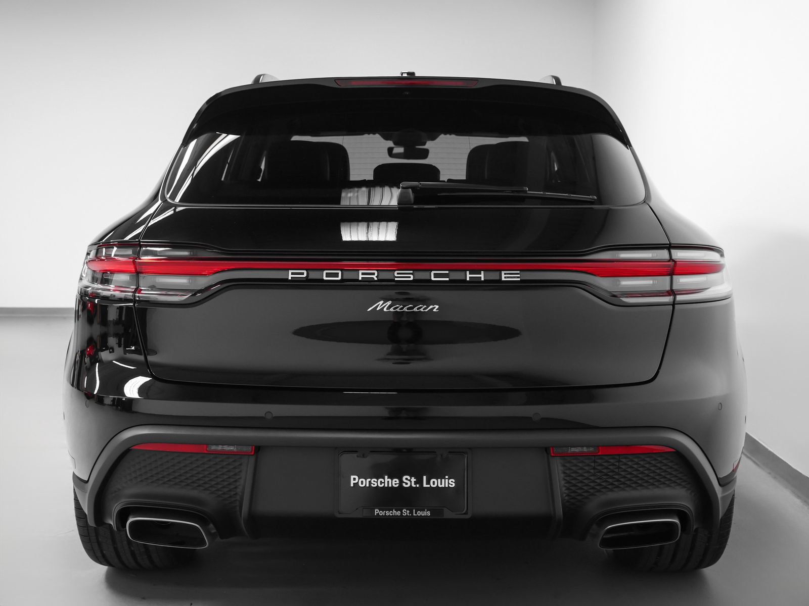 New 2026 Porsche Macan AWD/4WD image 11