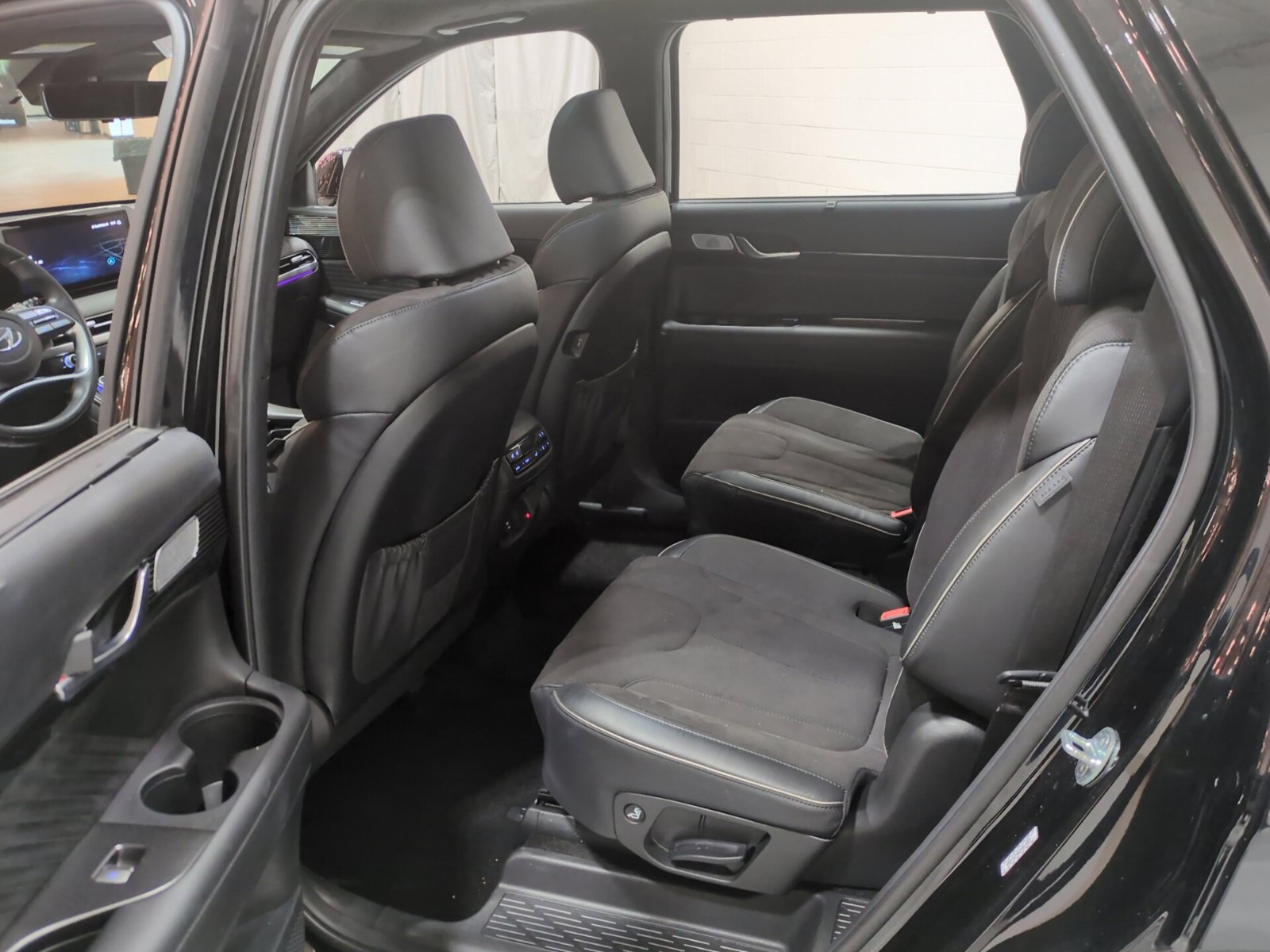 Used 2024 Hyundai Palisade Calligraphy AWD/4WD image 14
