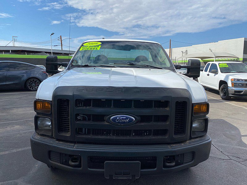 Used 2009 Ford F250 XL image 2