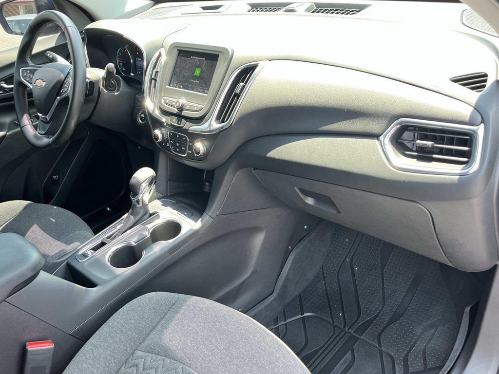 Used 2023 Chevrolet Equinox LT FWD image 24