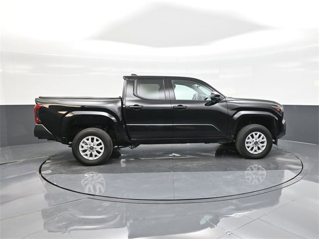 Certified 2025 Toyota Tacoma SR image 26