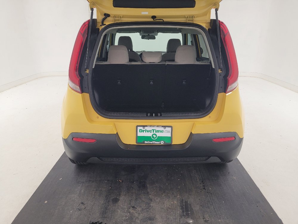 Used 2020 Kia Soul LX FWD image 29