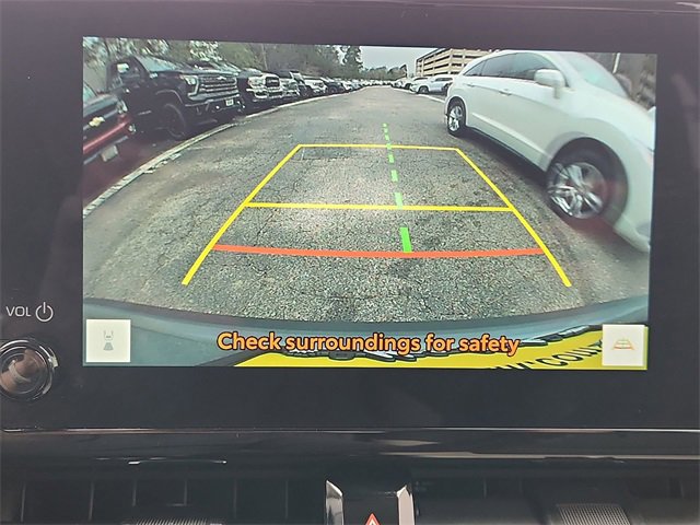 Used 2023 Toyota Corolla Cross XLE image 14