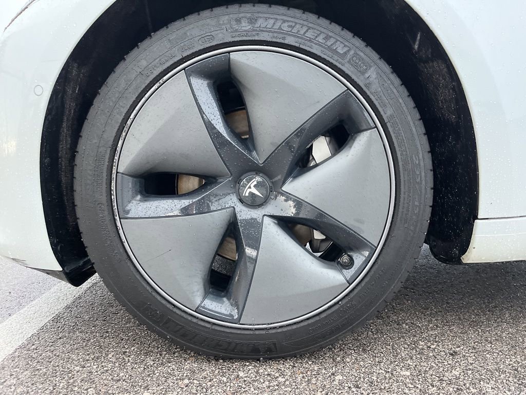 Used 2020 Tesla Model 3 Long Range AWD/4WD image 11