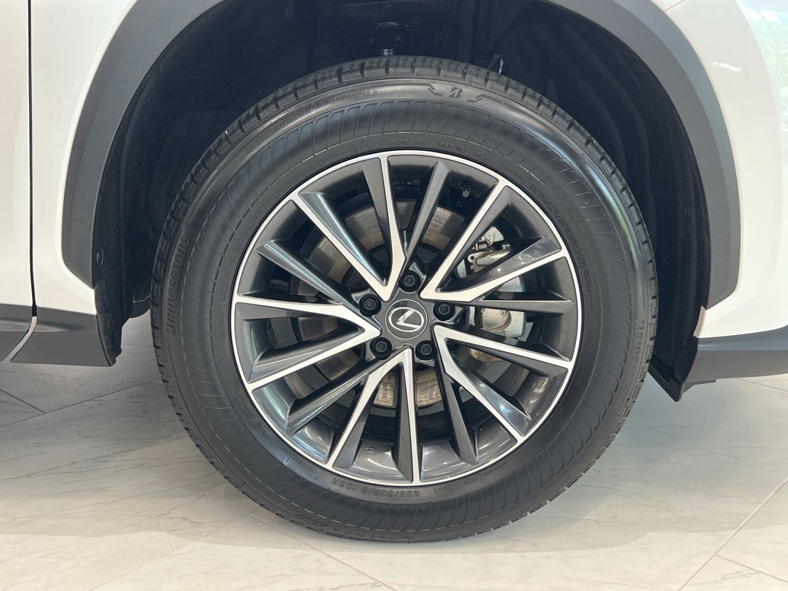 Used 2024 Lexus NX 350h AWD image 11