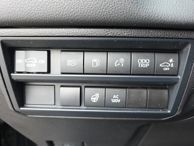 Certified 2024 Toyota Sequoia Limited image 18