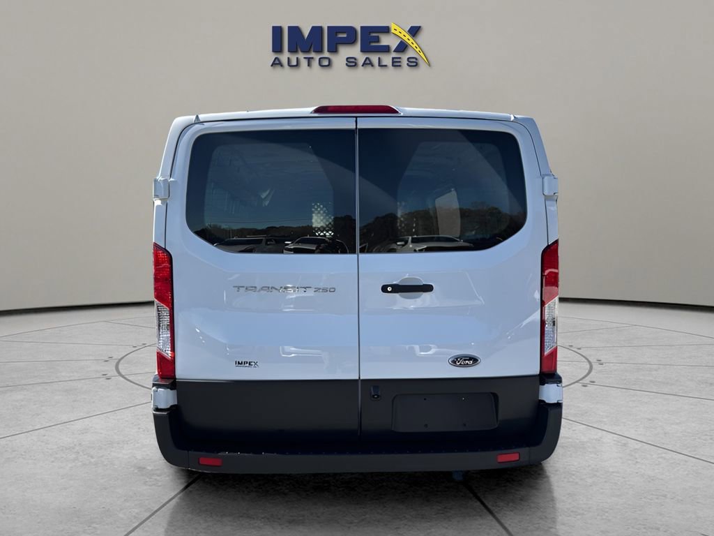 Used 2023 Ford Transit 250 Low Roof w/ Exterior Upgrade Package RWD image 4