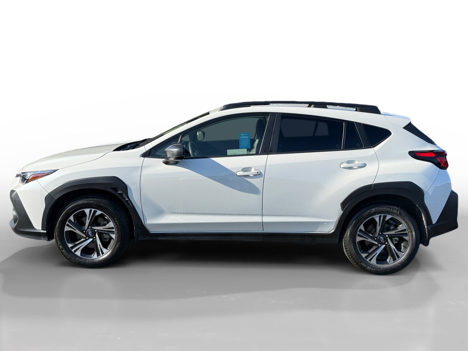 Used 2024 Subaru Crosstrek 2.0i Premium AWD/4WD image 2