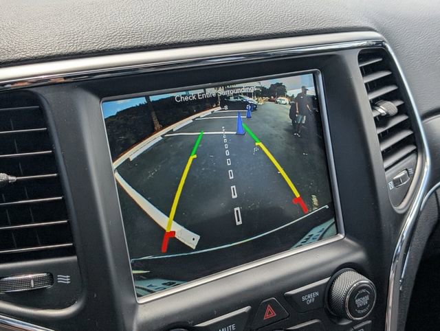 Used 2018 Jeep Grand Cherokee Limited RWD image 24