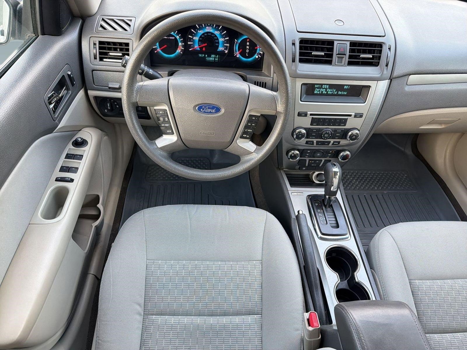 Used 2012 Ford Fusion SE image 23