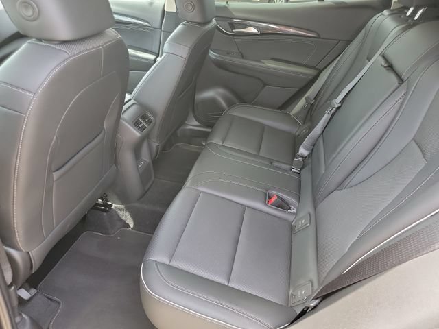 Used 2023 Buick Envision Essence AWD/4WD image 26