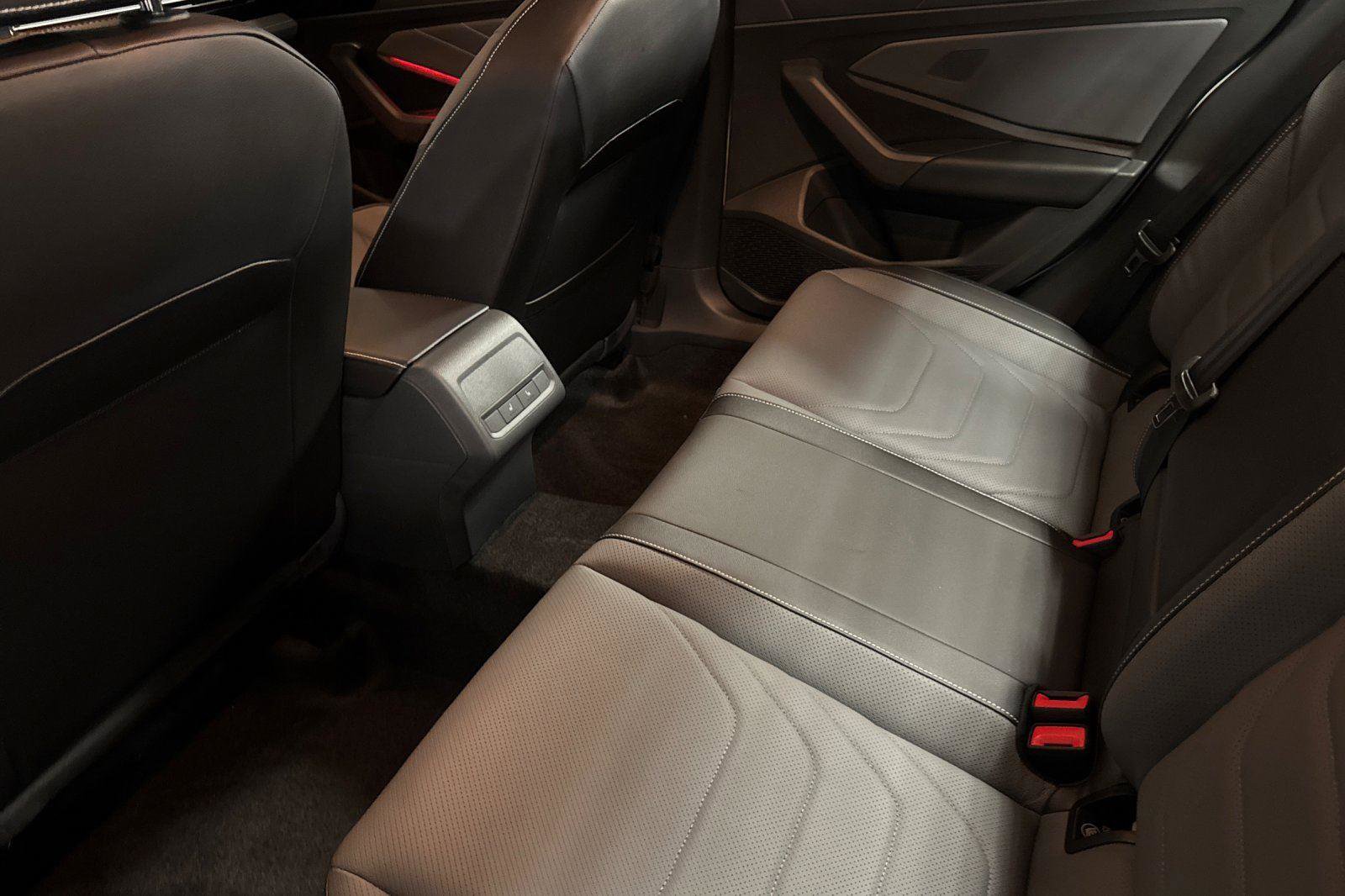 New 2026 Volkswagen Jetta SEL image 11