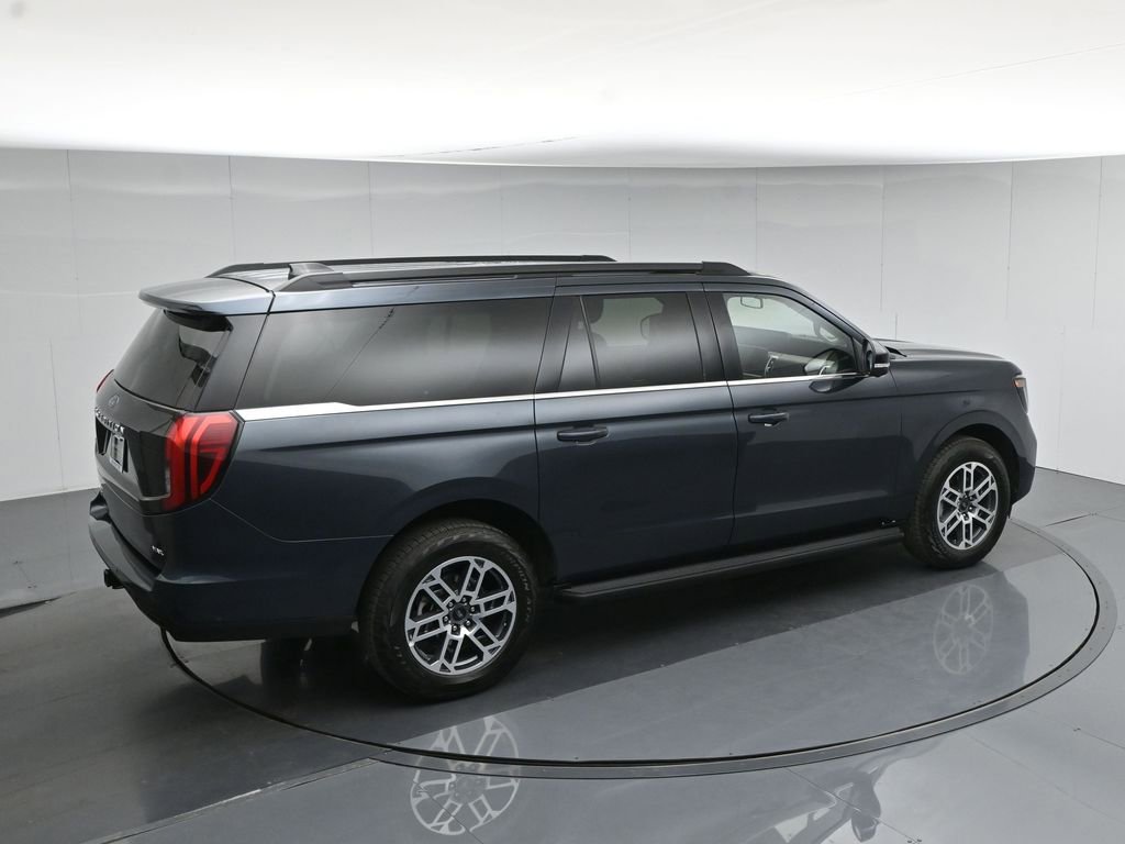 Used 2025 Ford Expedition Max Active AWD/4WD image 45