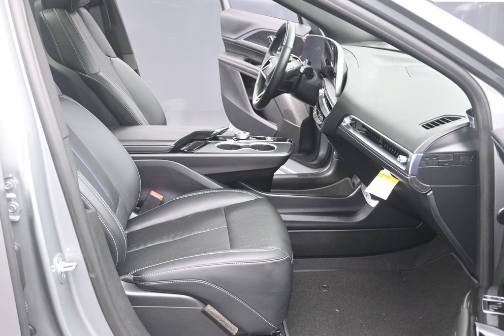 Certified 2026 Cadillac Lyriq Sport AWD/4WD image 11