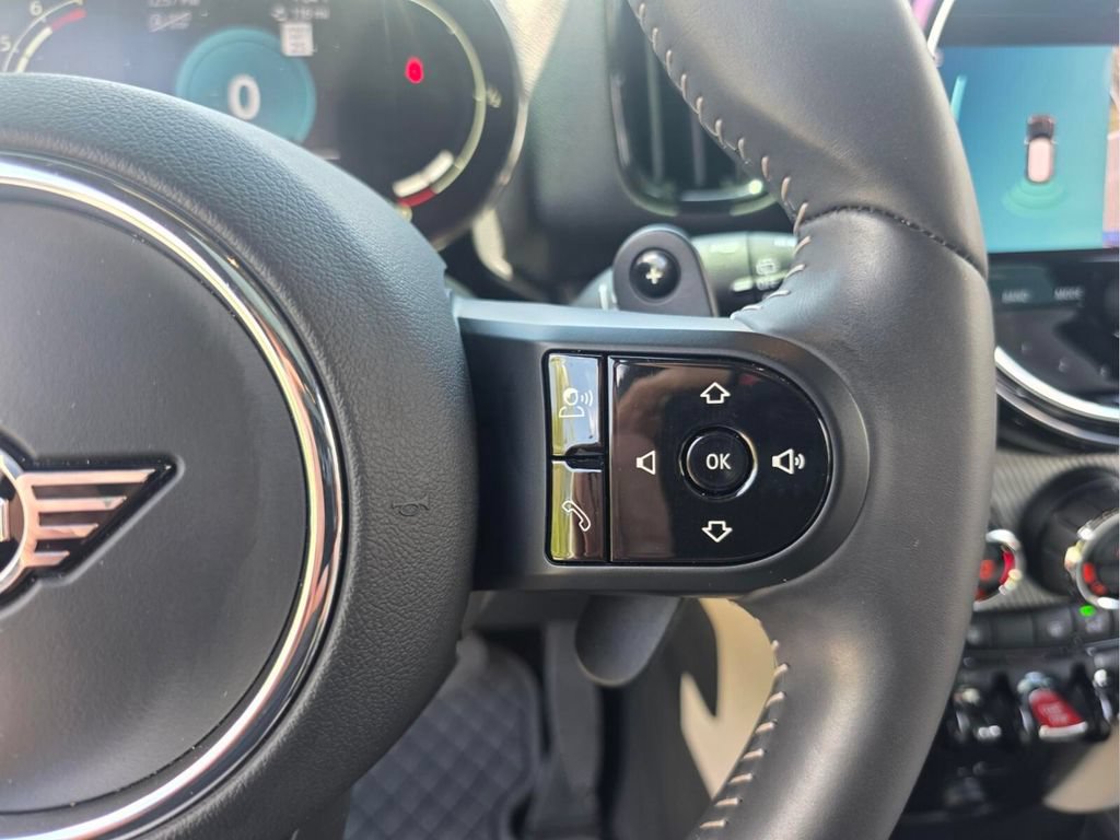 Used 2024 MINI Cooper Countryman S w/ Signature Upholstery Package FWD image 26