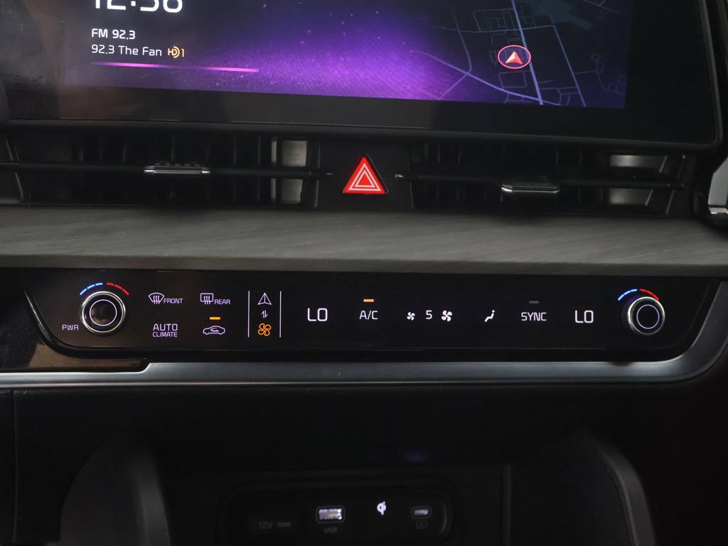 Used 2025 Kia Sportage X-Line AWD/4WD image 42