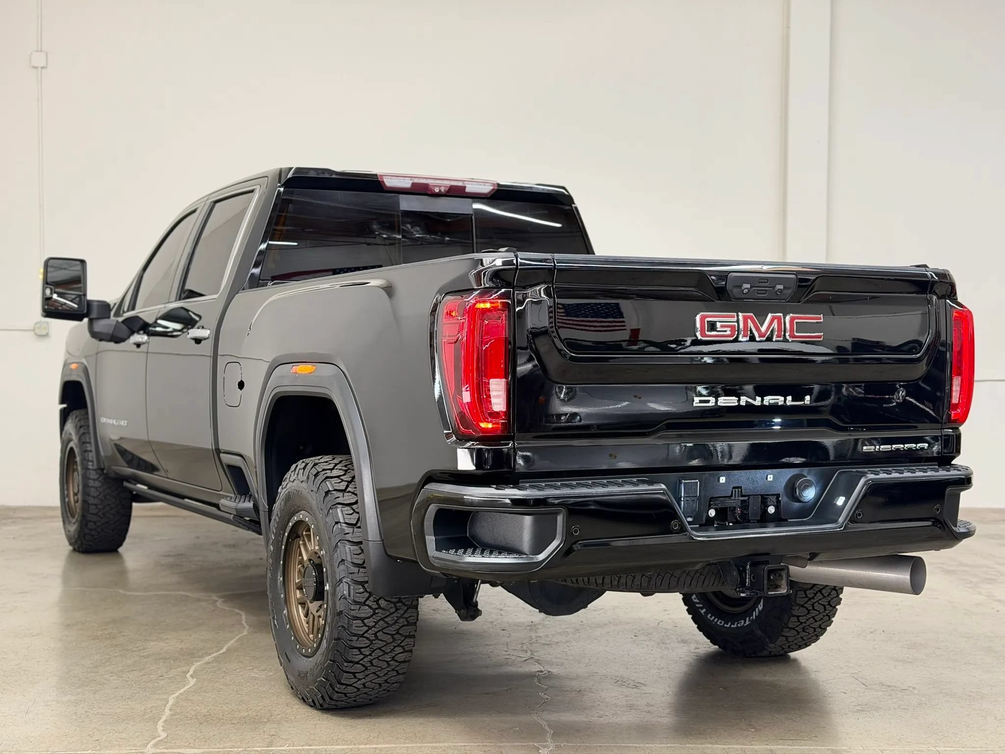 Used 2020 GMC Sierra 2500 Denali w/ Denali Ultimate Package AWD/4WD image 6