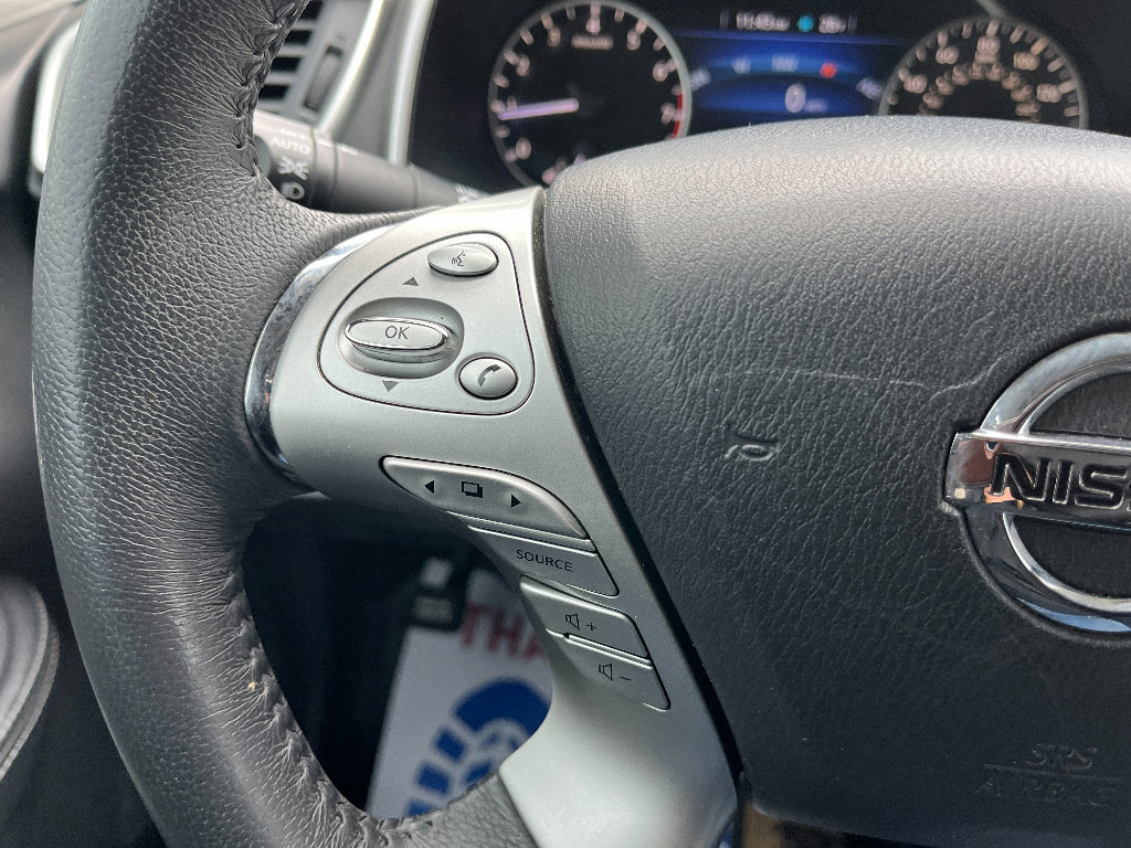 Used 2017 Nissan Murano SV image 31
