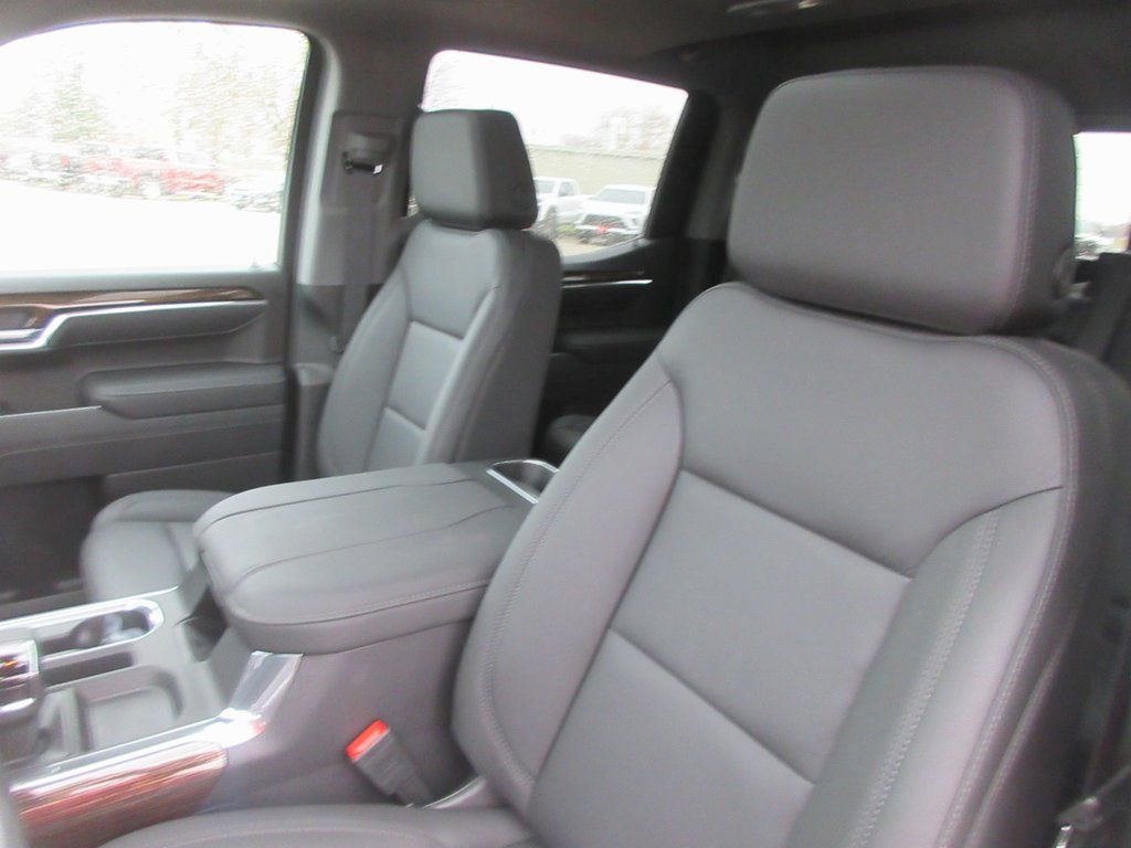 New 2026 GMC Sierra 1500 Elevation w/ Elevation Premium Package image 14