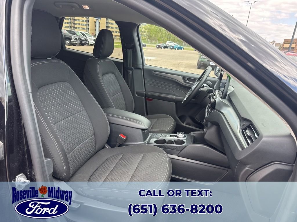 Used 2023 Ford Escape Active AWD/4WD image 32