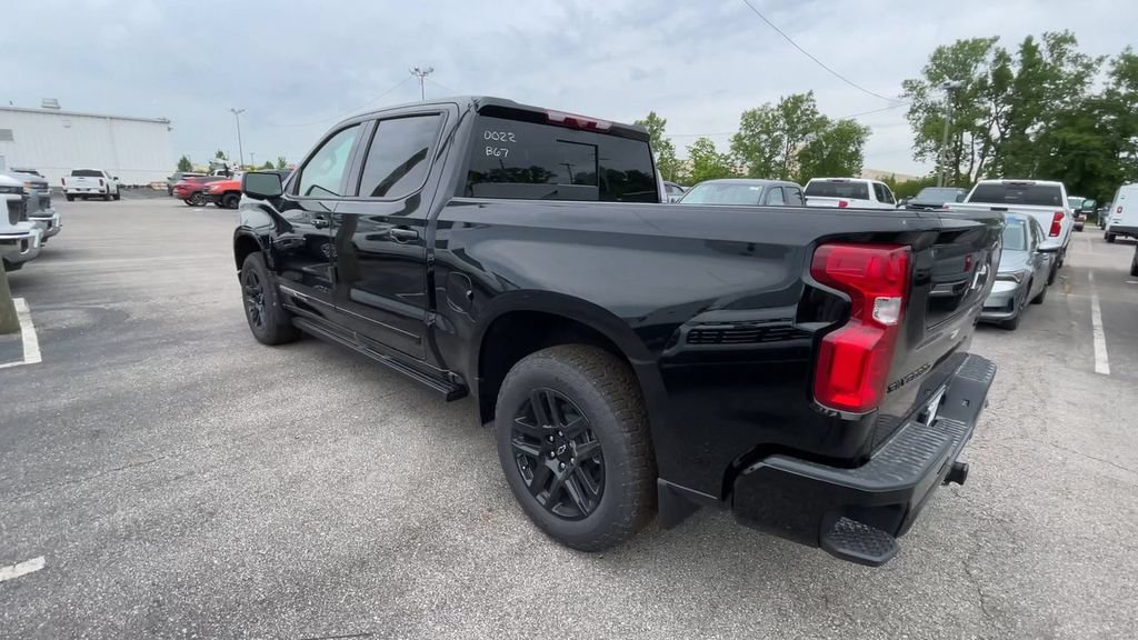 New 2026 Chevrolet Silverado 1500 High Country w/ Midnight Edition AWD/4WD image 8