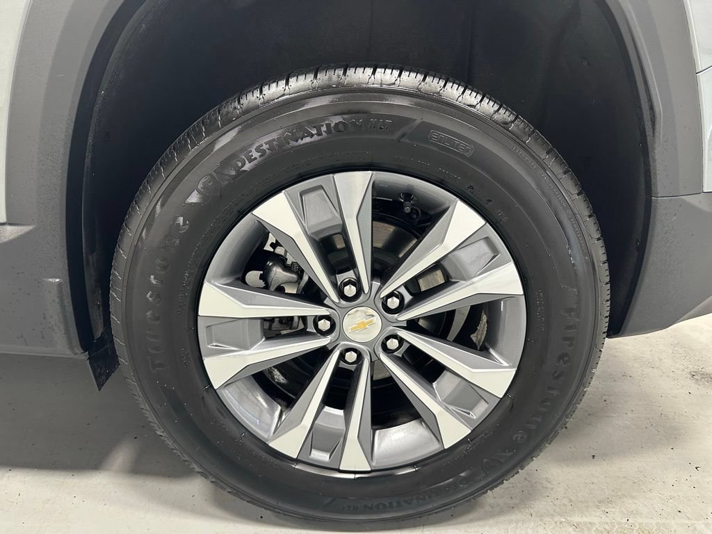 Used 2026 Chevrolet Equinox LT FWD image 58