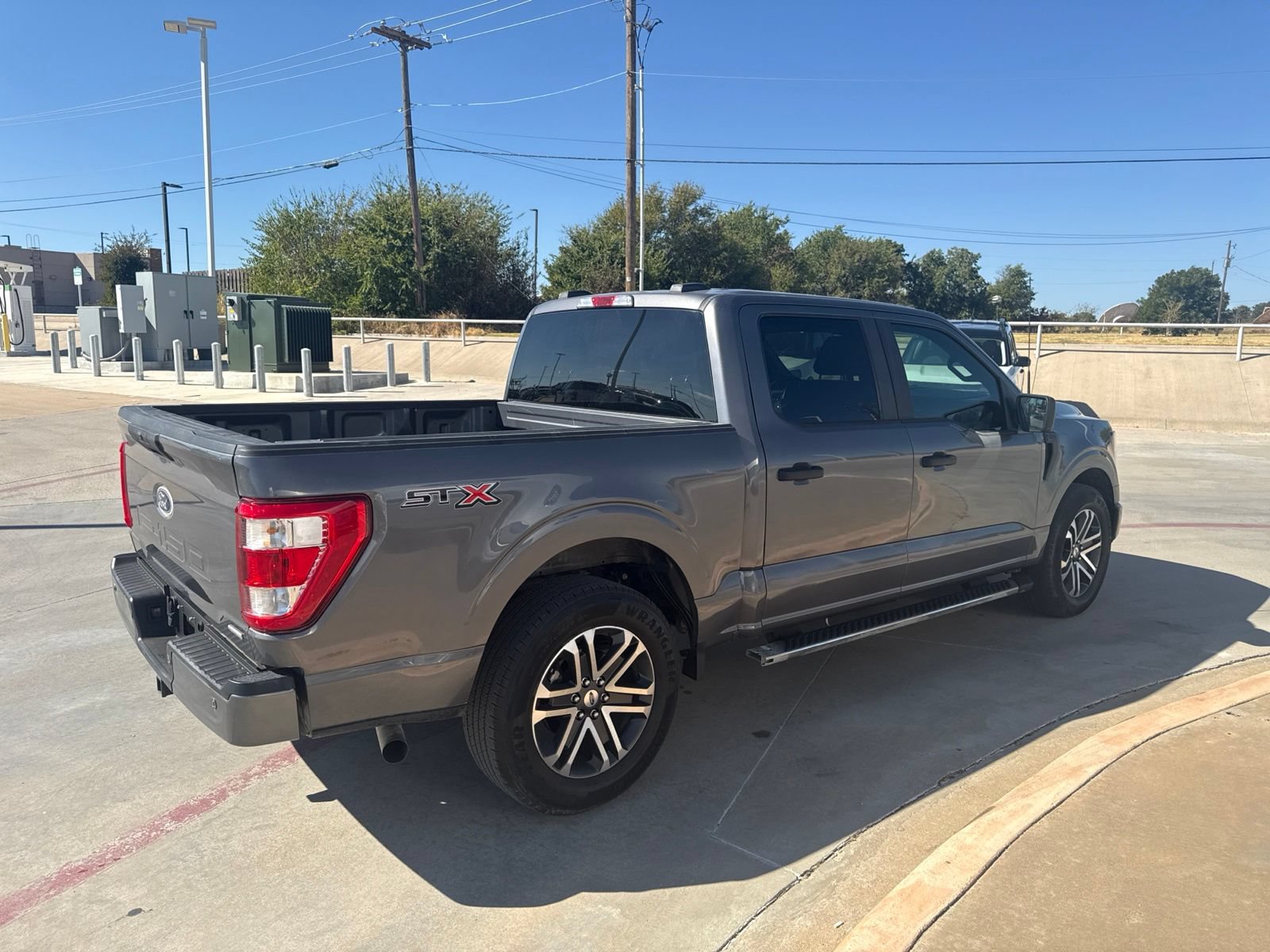 Used 2023 Ford F150 XL w/ STX Appearance Package RWD image 5