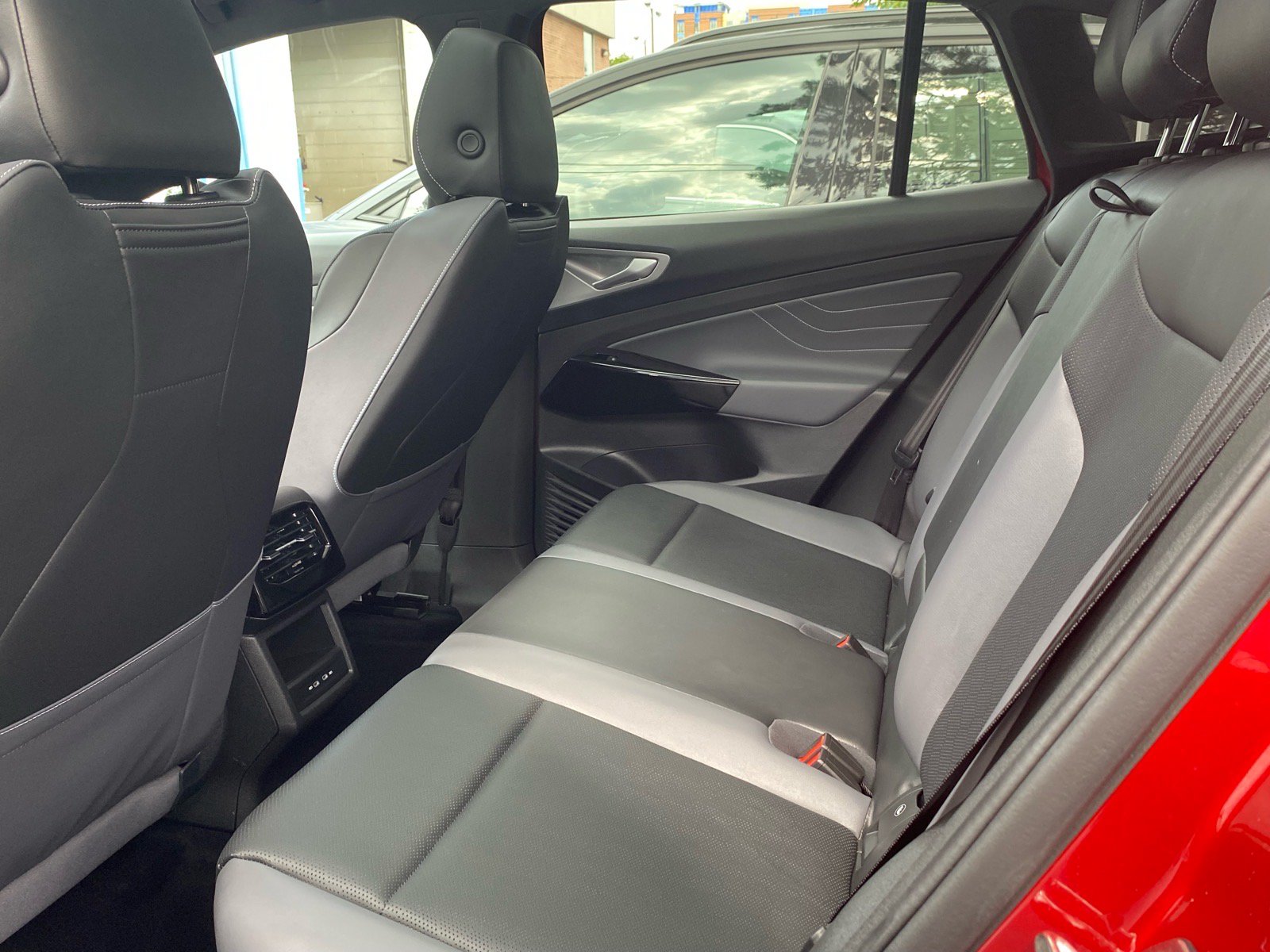 Certified 2023 Volkswagen ID.4 Pro S RWD image 17