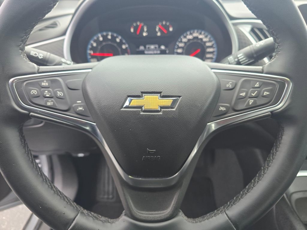 Used 2024 Chevrolet Malibu LT w/ Sport Edition FWD image 21