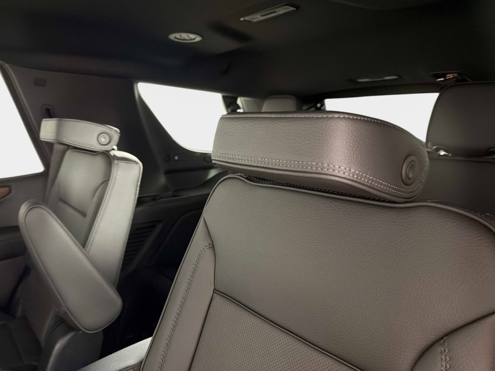 Used 2026 GMC Yukon Denali image 34