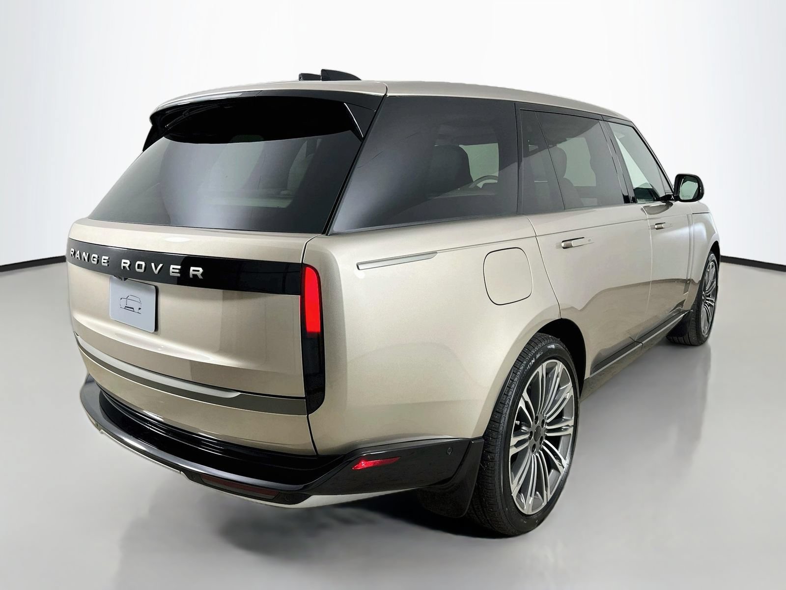 New 2026 Land Rover Range Rover Long Wheelbase SE AWD/4WD image 5