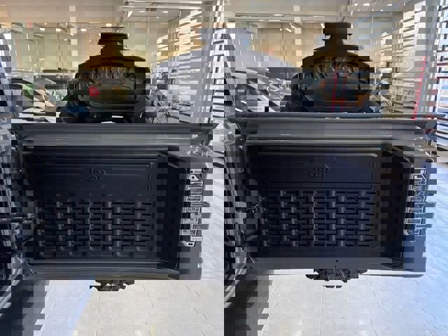 Used 2022 Jeep Wrangler Willys image 40