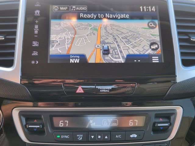 Used 2017 Honda Pilot Touring image 23