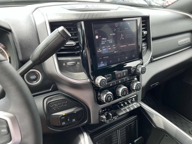 New 2025 RAM 2500 Big Horn AWD/4WD image 24
