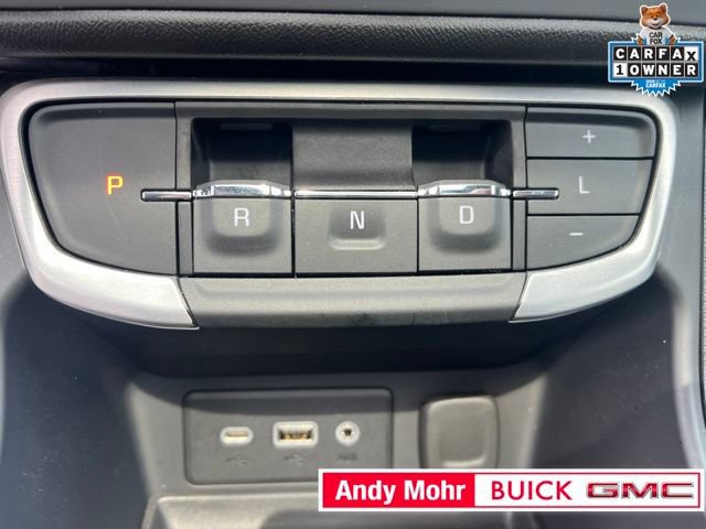 Used 2024 GMC Terrain SLE w/ Driver Convenience Package FWD image 33