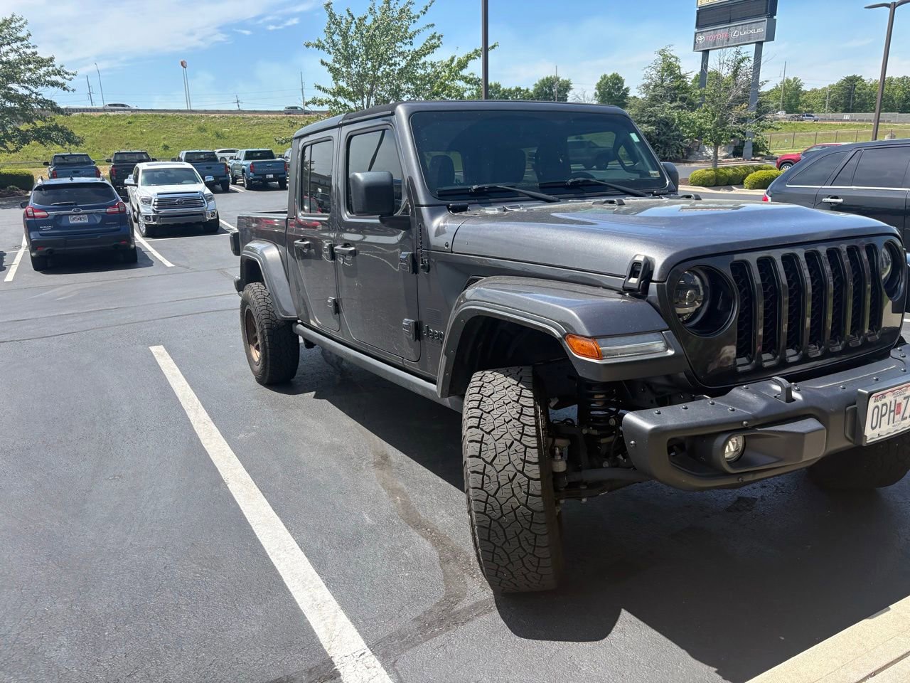 Used 2023 Jeep Gladiator Sport