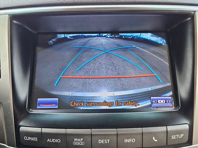 Used 2013 Lexus LX 570 4WD w/ Luxury Pkg w/Pre-crash image 16