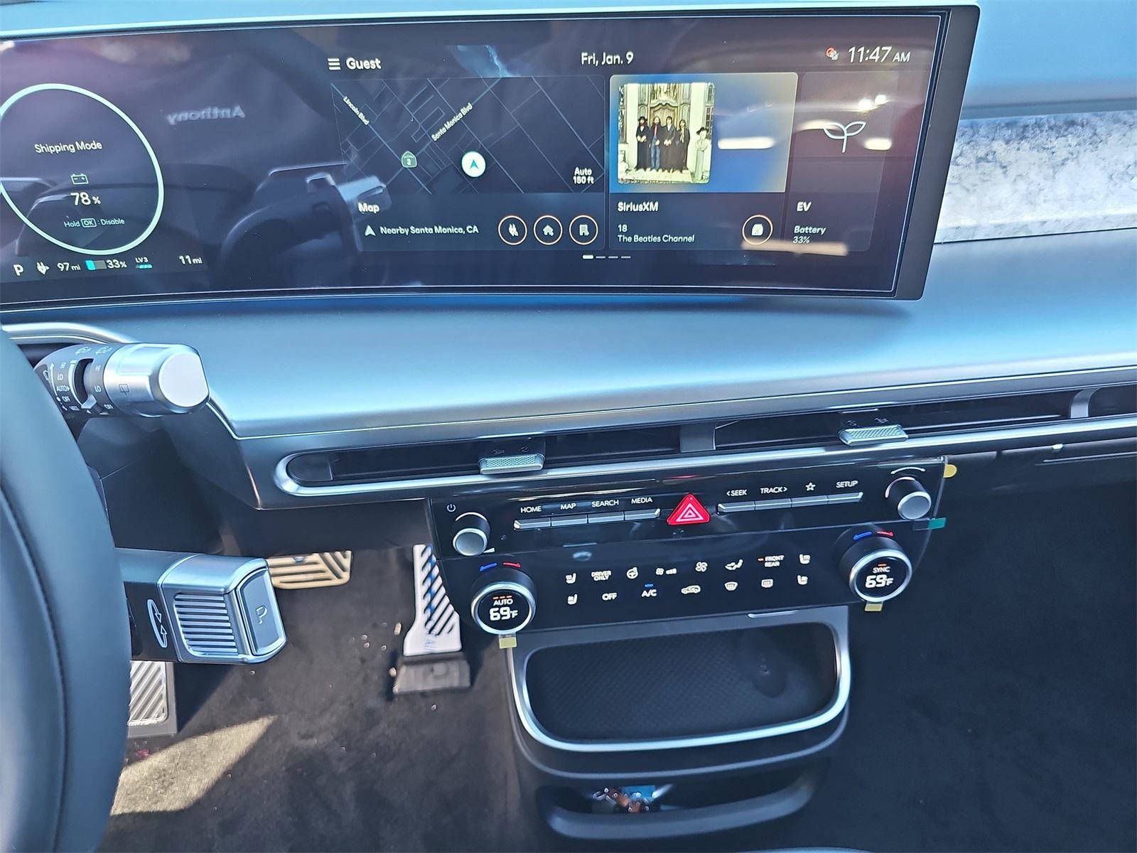 New 2026 Hyundai Ioniq 9 Calligraphy image 23