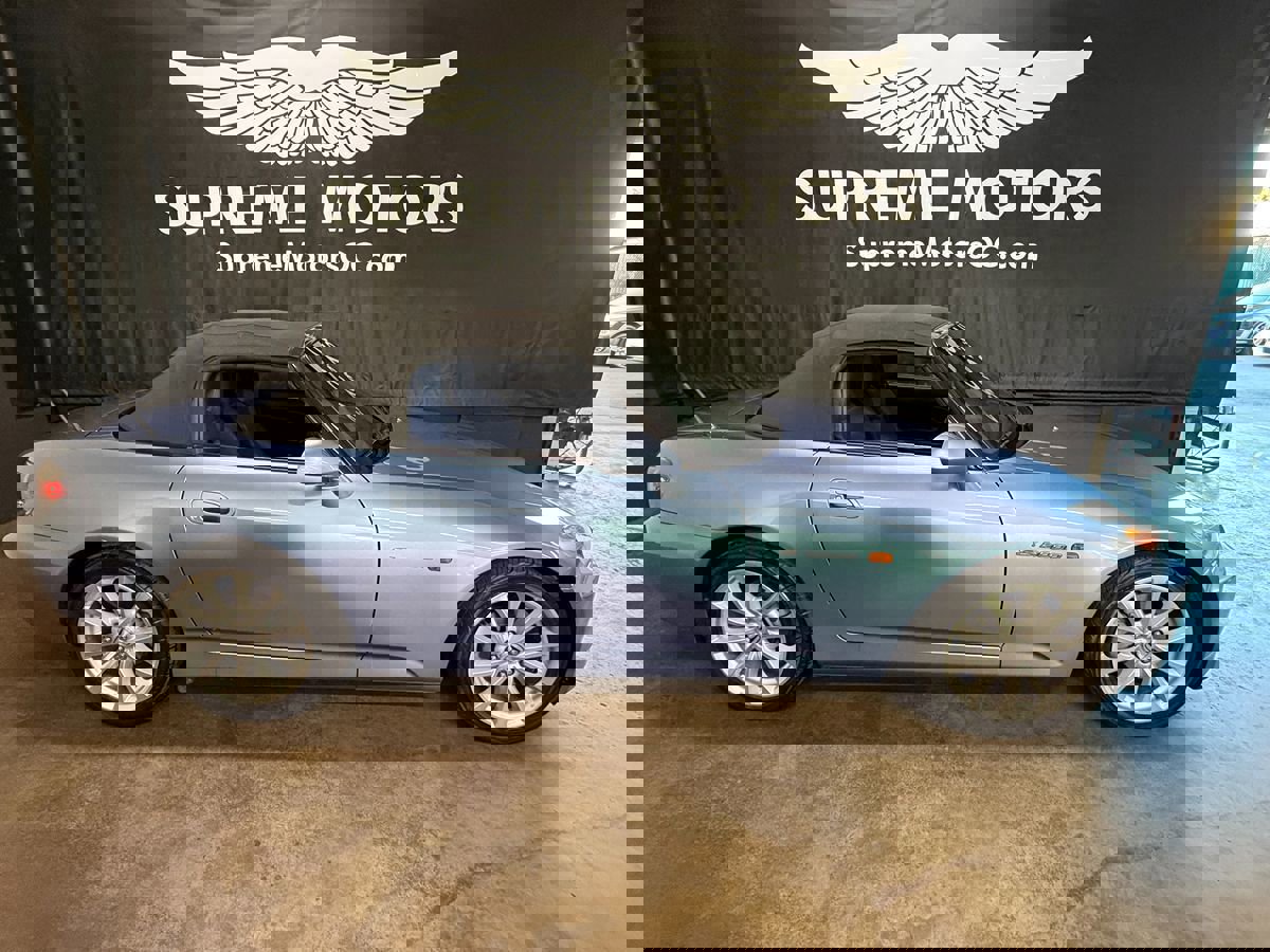 Used 2006 Honda S2000 image 2