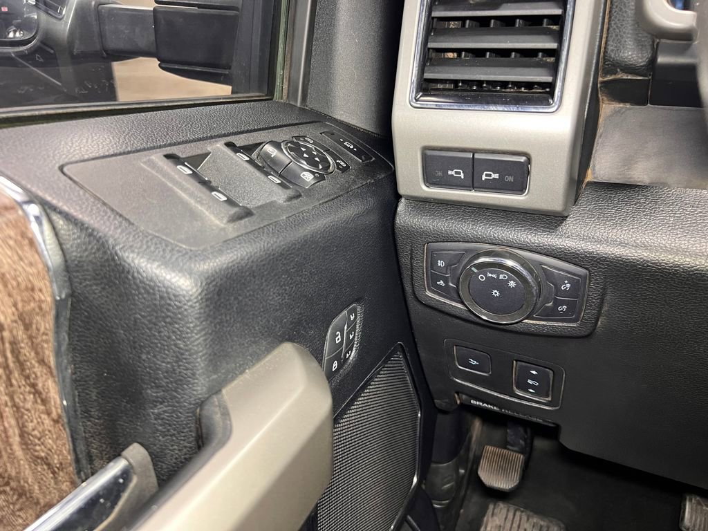 Used 2020 Ford F450 Lariat w/ Lariat Ultimate Package image 27